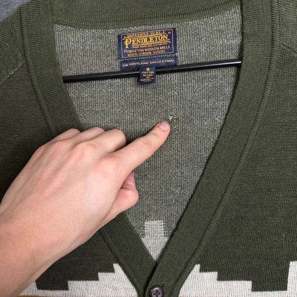 Pendleton Womens Cardigan Green Aztec Merino Wool V-Neck Size Small Western - Picture 4 of 10